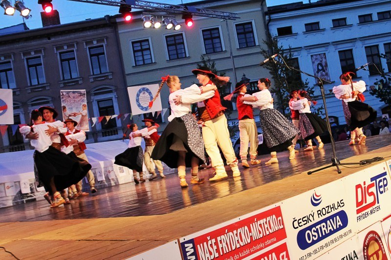 Frýdek-Místek roztančí Mezinárodní folklórní festival