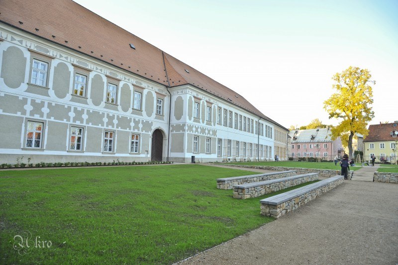 Jaro v Piaristické zahradě