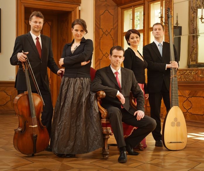 Mezinárodní festival adventních a vánočních zvyků, koled a řemesel již tento týden