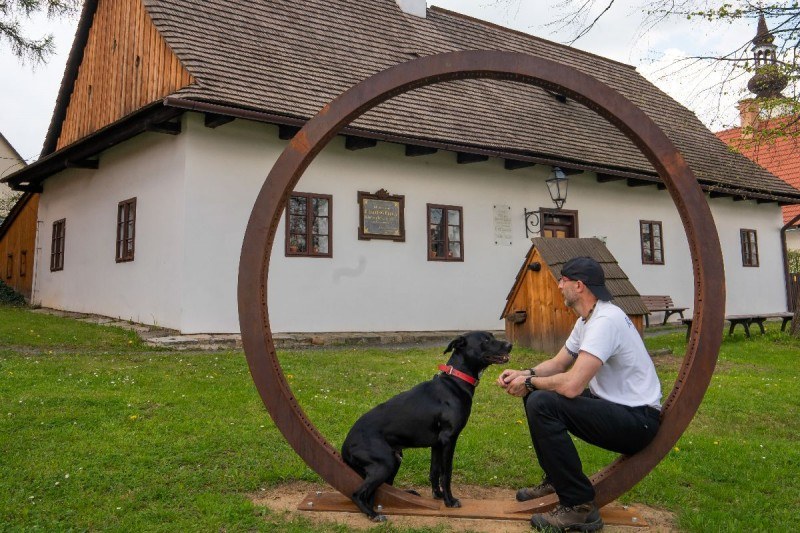 Stop, take a picture, share! – Hodslavice in a frame!