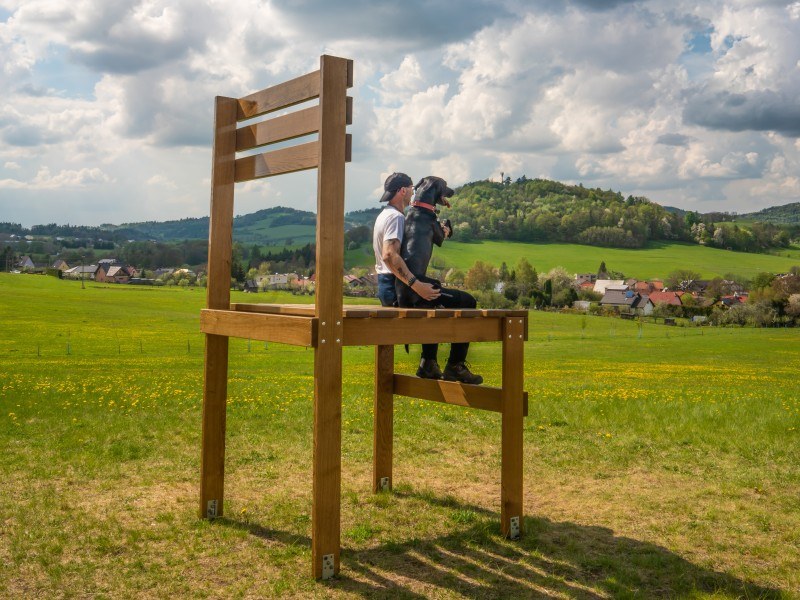Stop, take a picture, share! – Hodslavice in a frame!