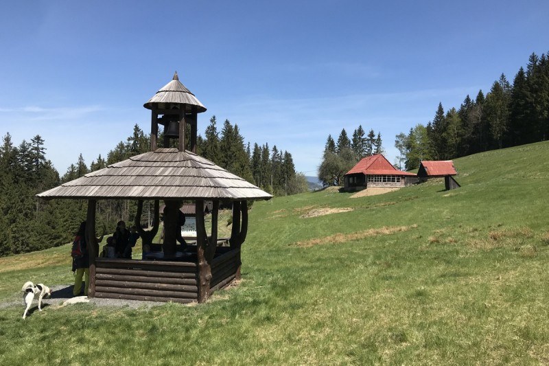 S dětmi obrázkovou a naučnou stezkou Javořinka