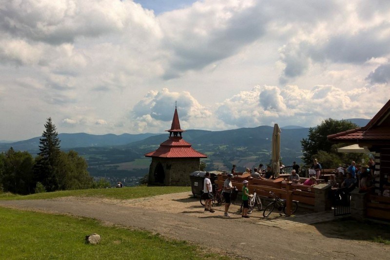 S dětmi na Ondřejník