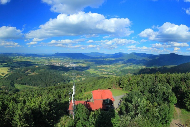Vyšlápněte si na rozhlednu na Velkém Javorníku