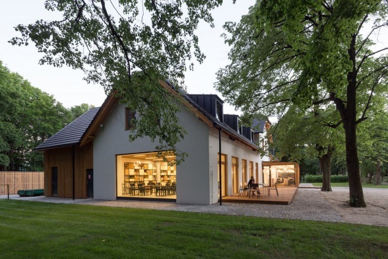 Rekovice – restaurace a lesní hotel