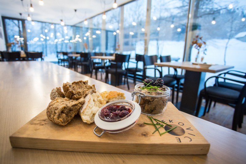 Rekovice – restaurace a lesní hotel
