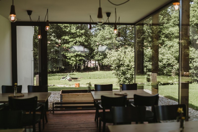Rekovice – restaurace a lesní hotel