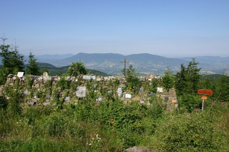 Kamenná mohyla na Ivančeně projde rekonstrukcí