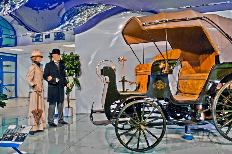 Připomeňte si 120. výročí zahájení stavby prvního automobilu Präsident