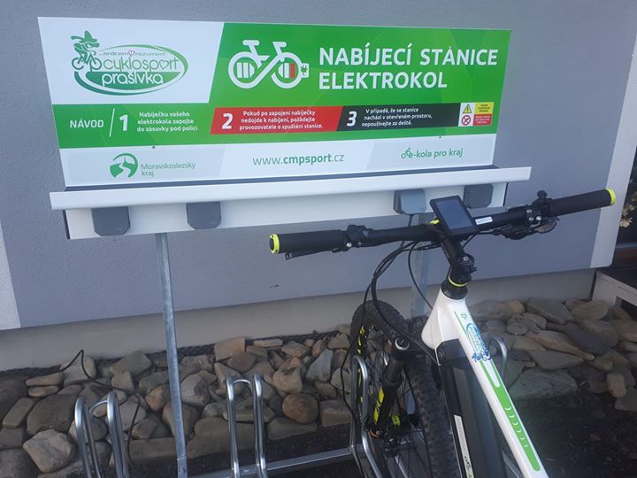 Nabíjecí stanice elektrokol - Cyklosport Prašivka, Frenštát p. Radhoštěm