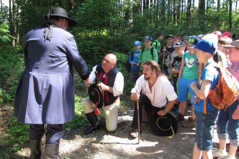 Z Janovic, dědiny zbojníka Ondráše